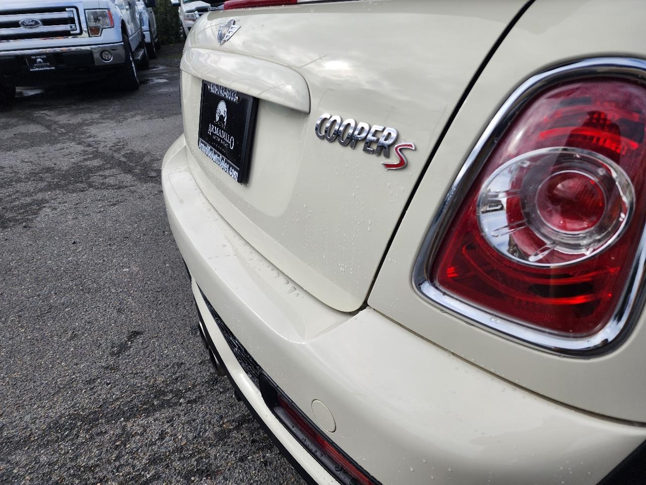 MINI Cooper S Convertible 2012