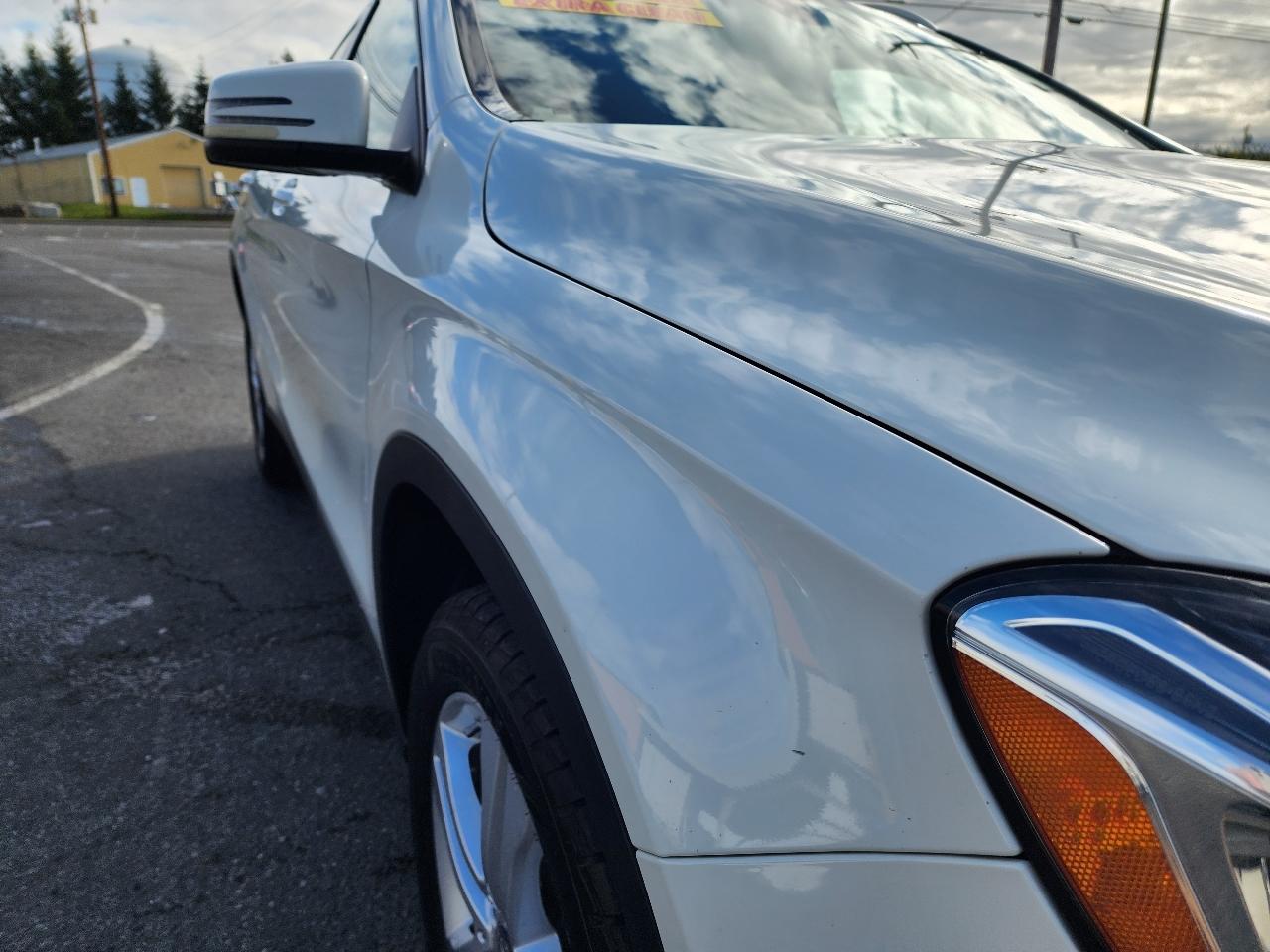 Mercedes-Benz GLA  2017