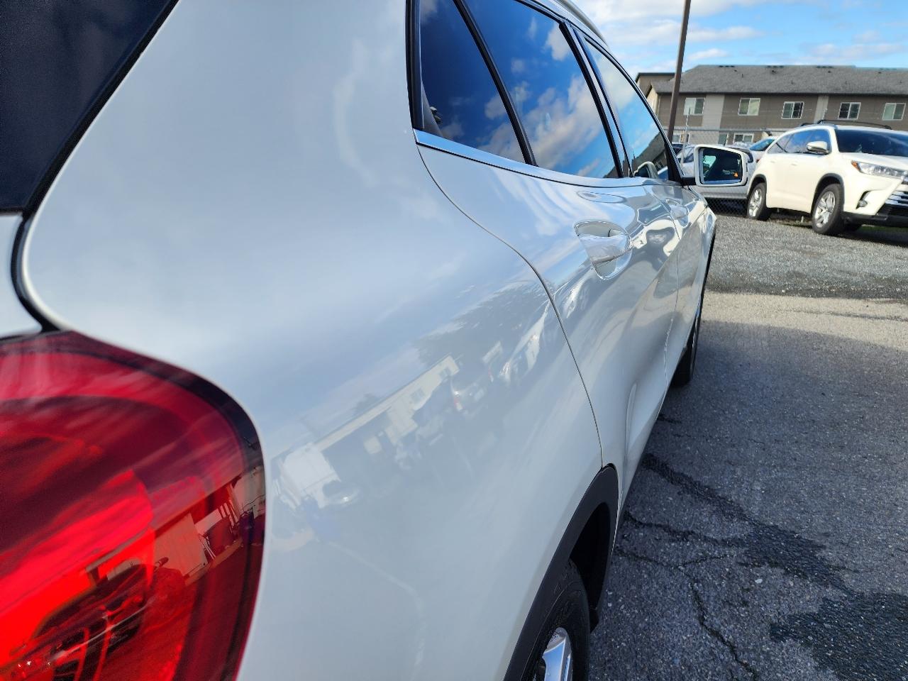 Mercedes-Benz GLA  2017