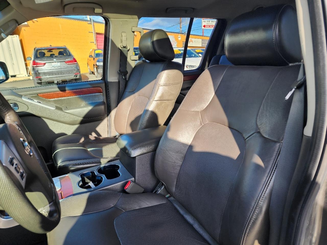 Nissan Pathfinder 4WD 4dr V8 LE 2008