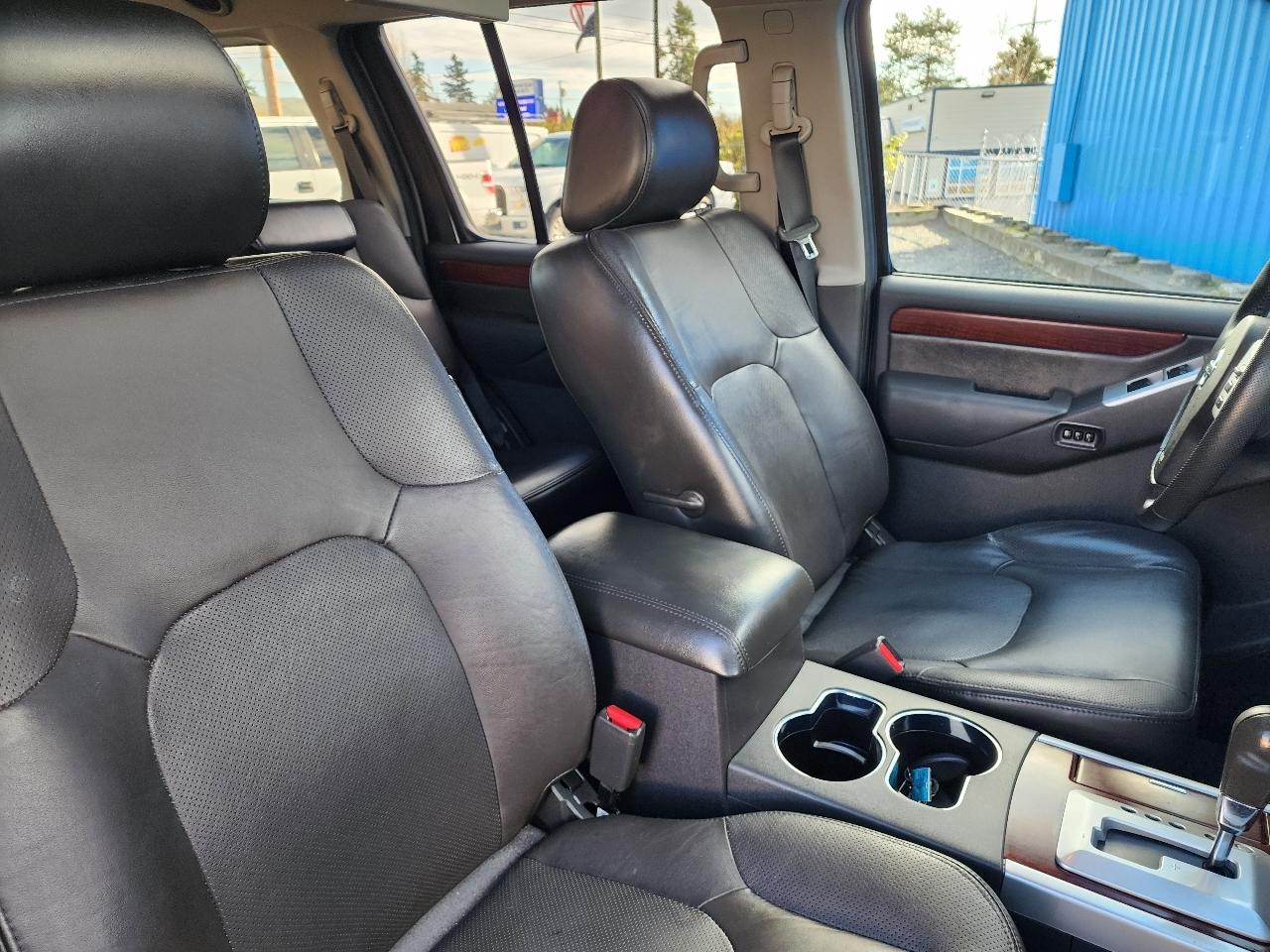 Nissan Pathfinder 4WD 4dr V8 LE 2008