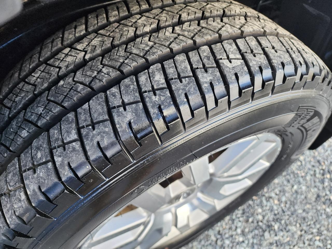 Nissan Pathfinder 4WD 4dr V8 LE 2008