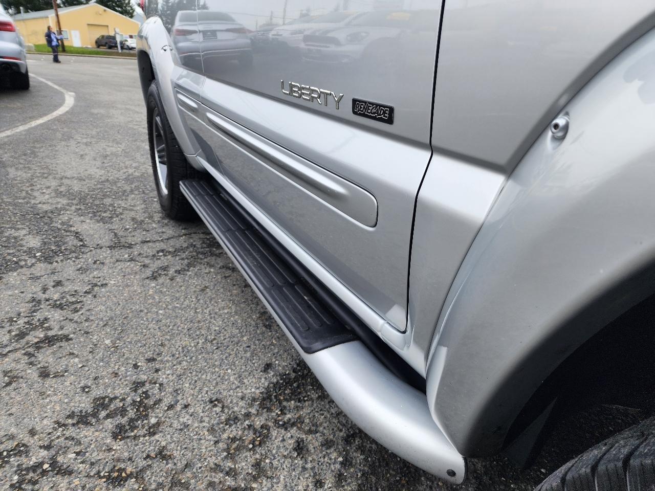 Jeep Liberty Renegade 2003