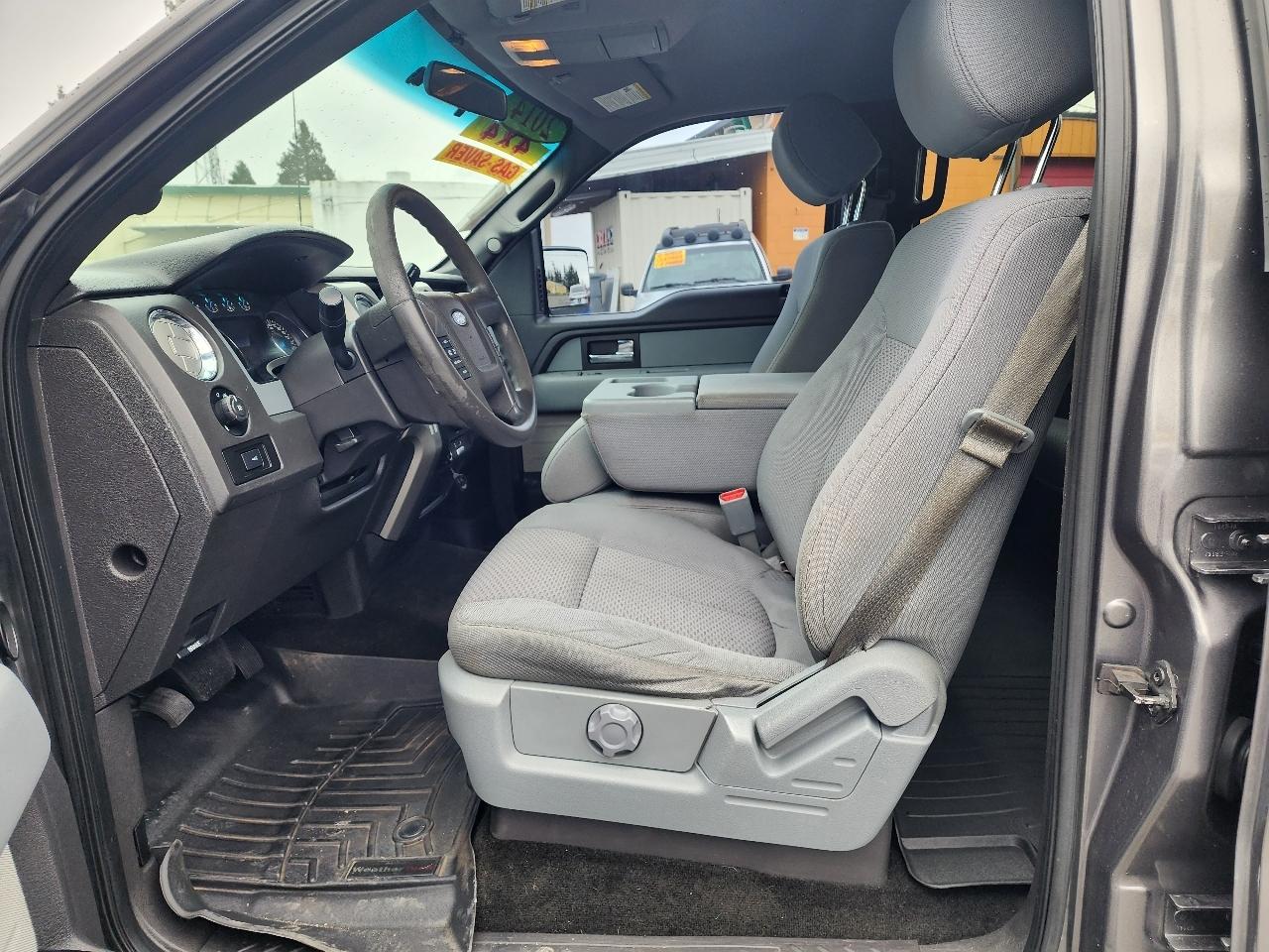 Ford F-150 XLT SuperCrew 4WD 2014