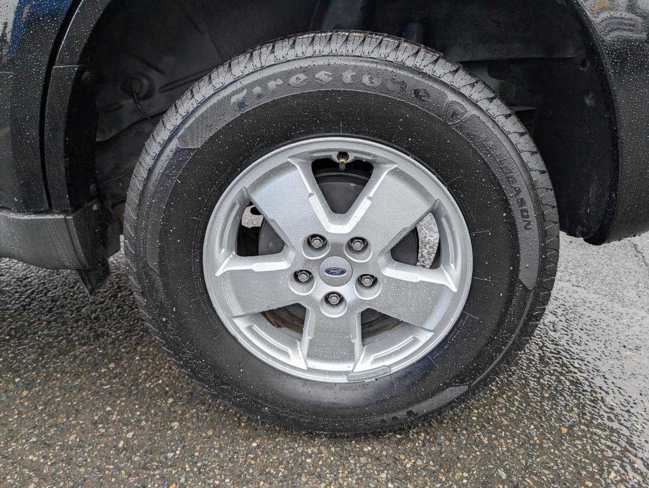 Ford Escape XLT 4WD 2010