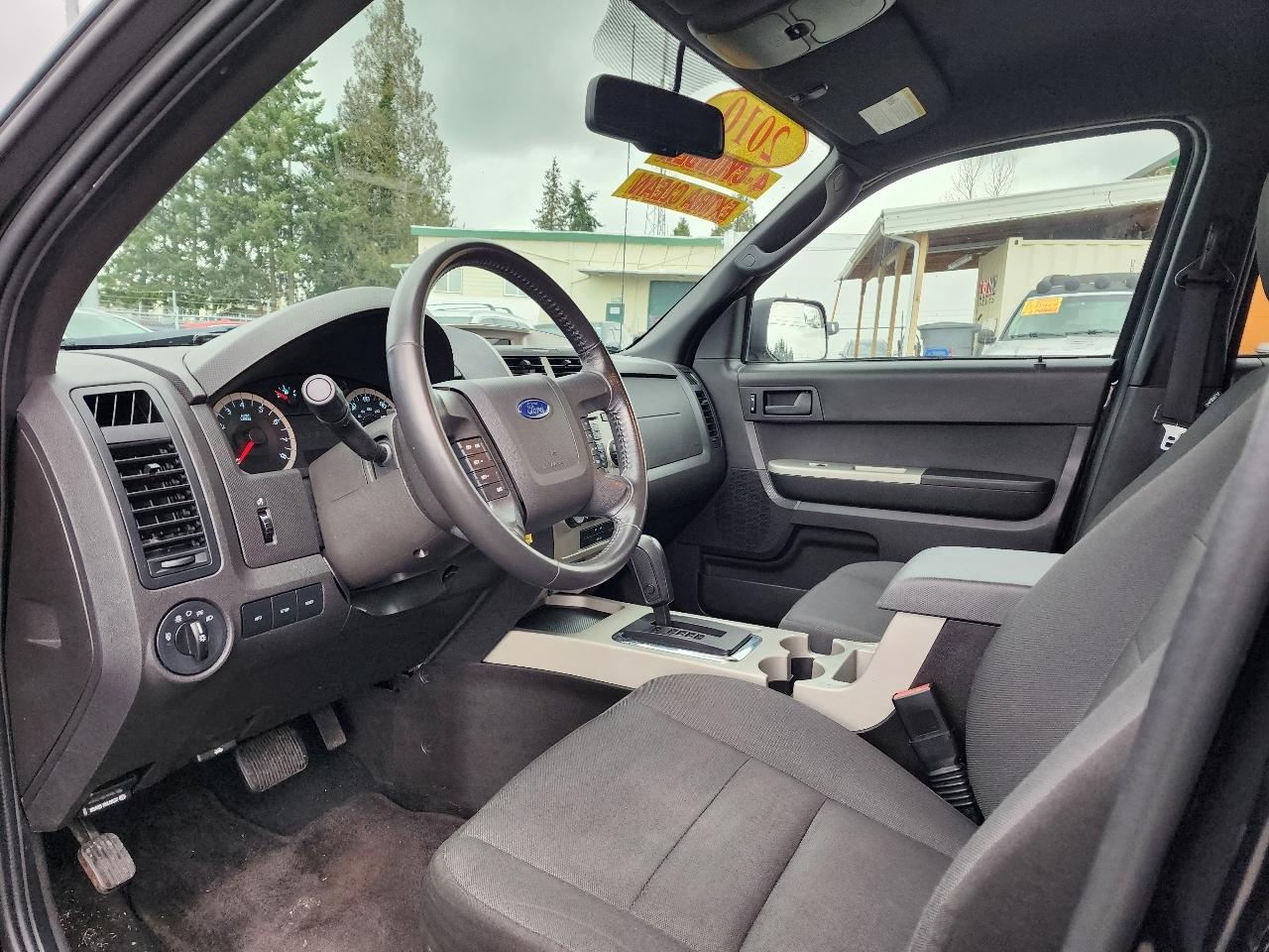 Ford Escape XLT 4WD 2010