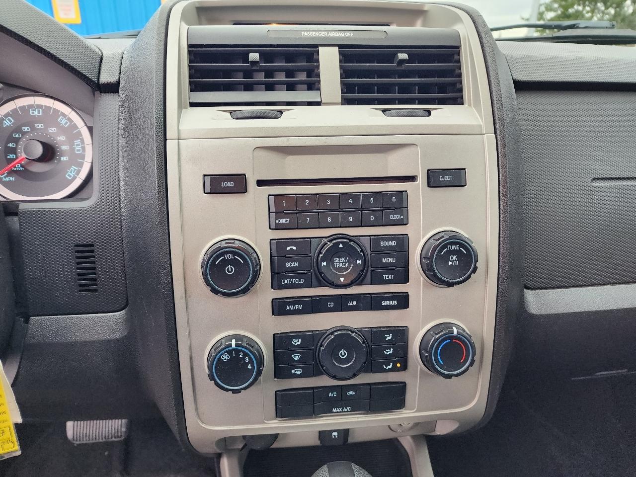 Ford Escape XLT 4WD 2010