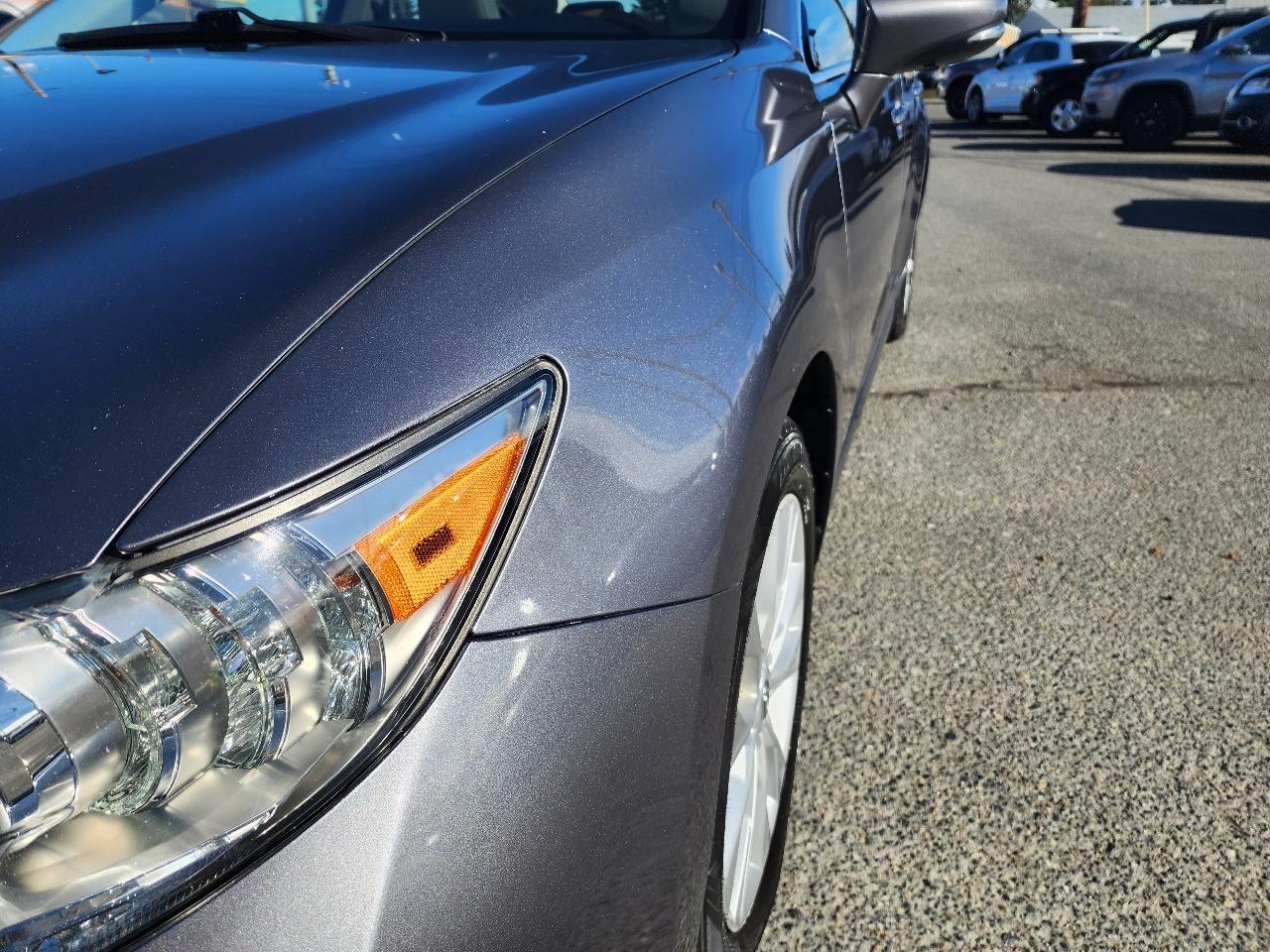 Lexus ES 300h 4dr Sdn Hybrid 2014