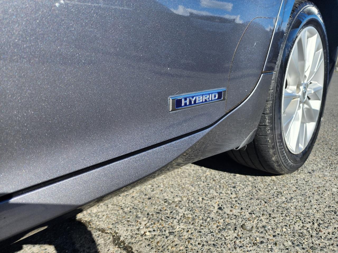 Lexus ES 300h 4dr Sdn Hybrid 2014