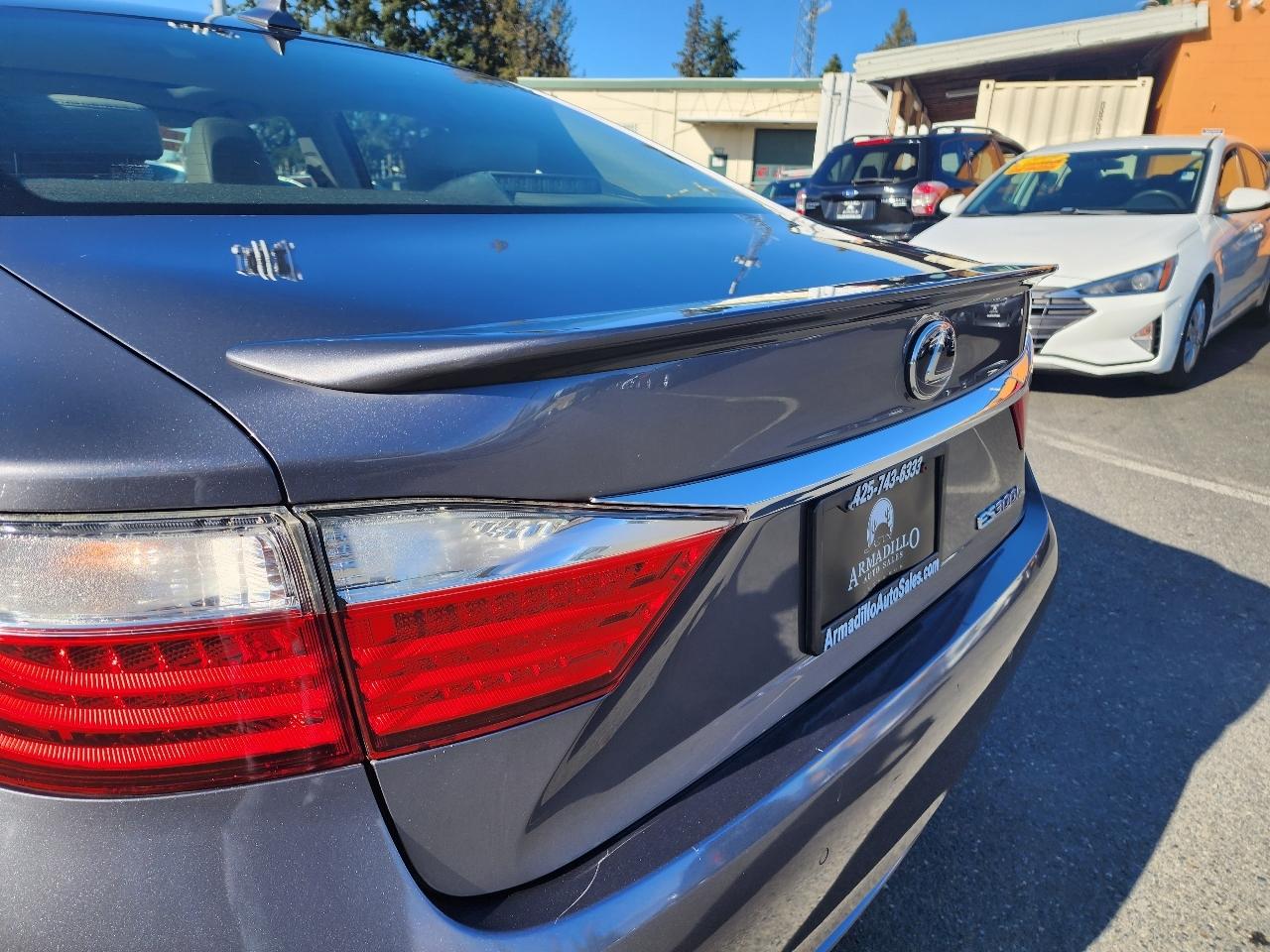 Lexus ES 300h 4dr Sdn Hybrid 2014