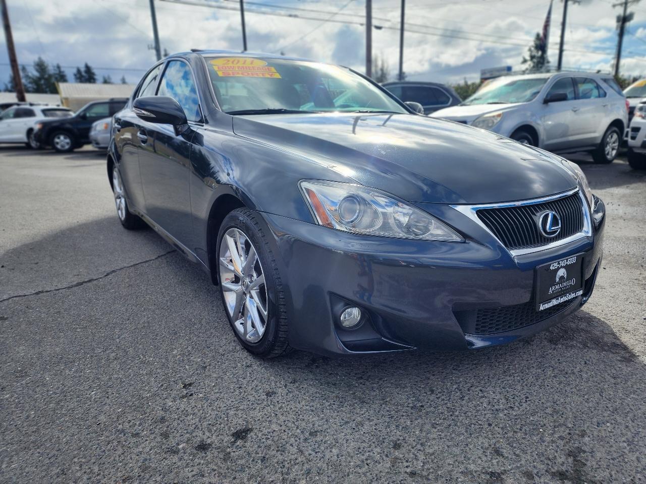 Lexus IS 250 4dr Sport Sdn Man RWD 2011