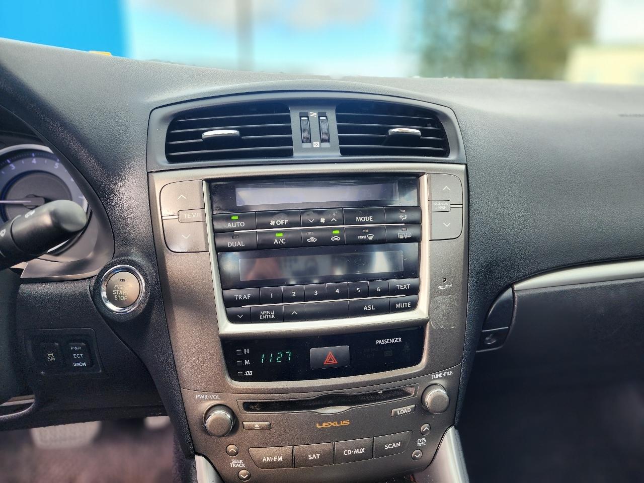 Lexus IS 250 4dr Sport Sdn Man RWD 2011