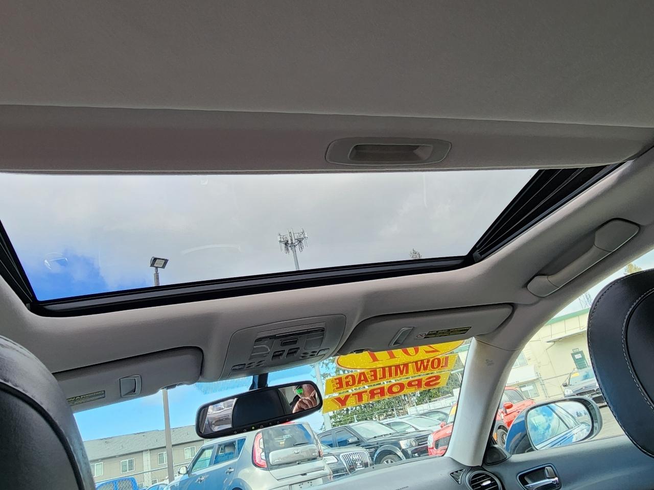 Lexus IS 250 4dr Sport Sdn Man RWD 2011