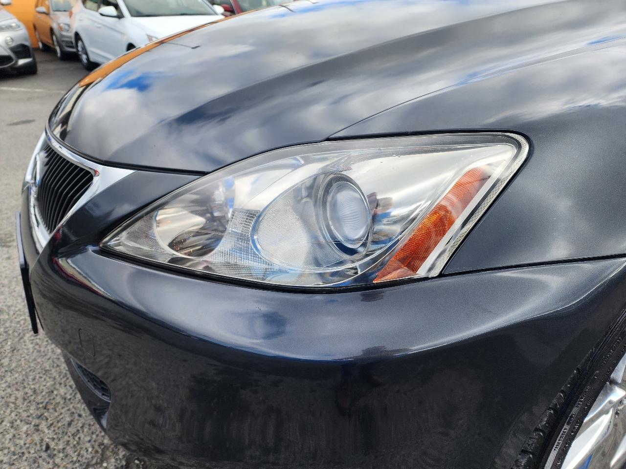 Lexus IS 250 4dr Sport Sdn Man RWD 2011