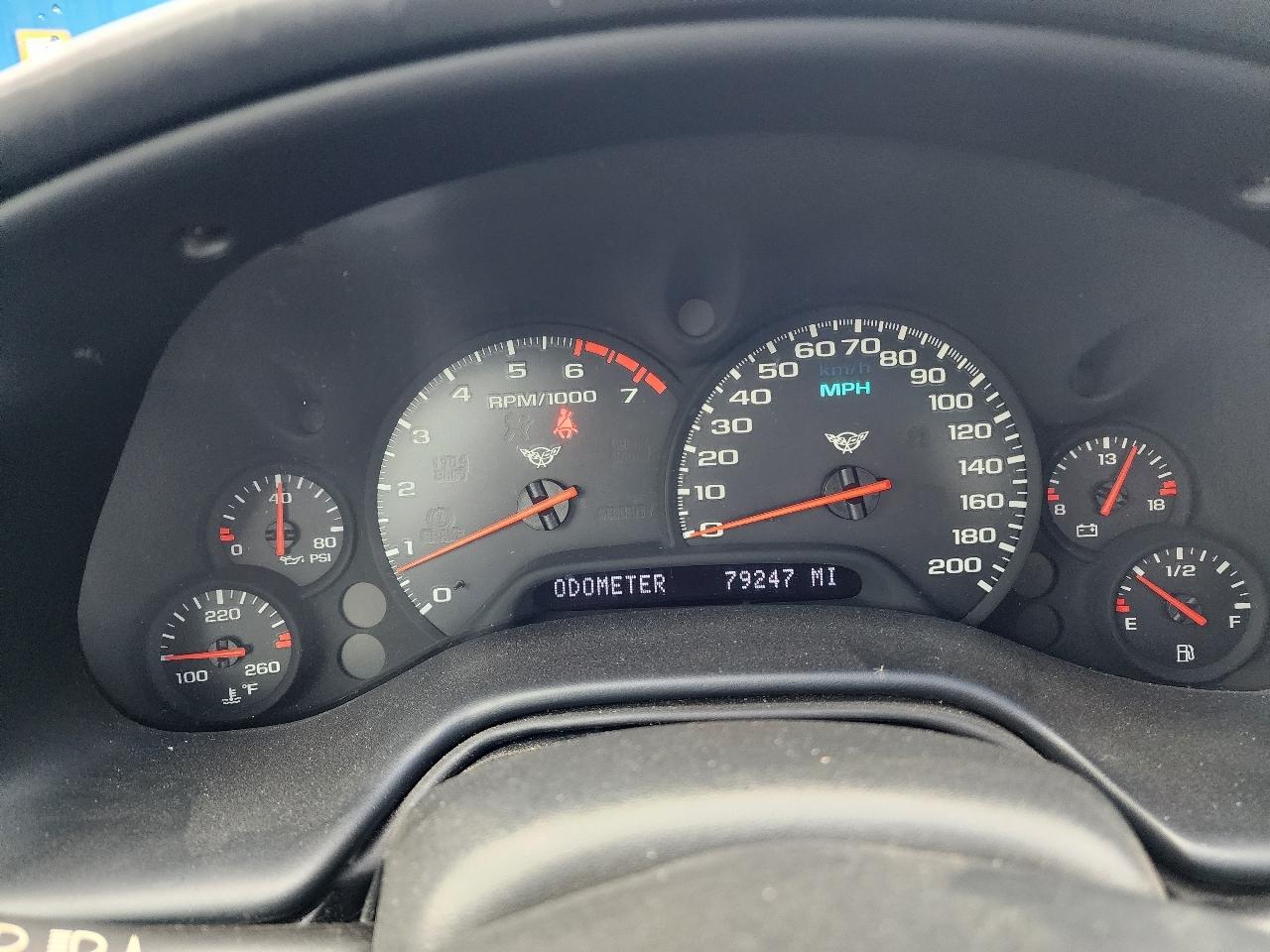 Chevrolet Corvette 2dr Cpe 2002