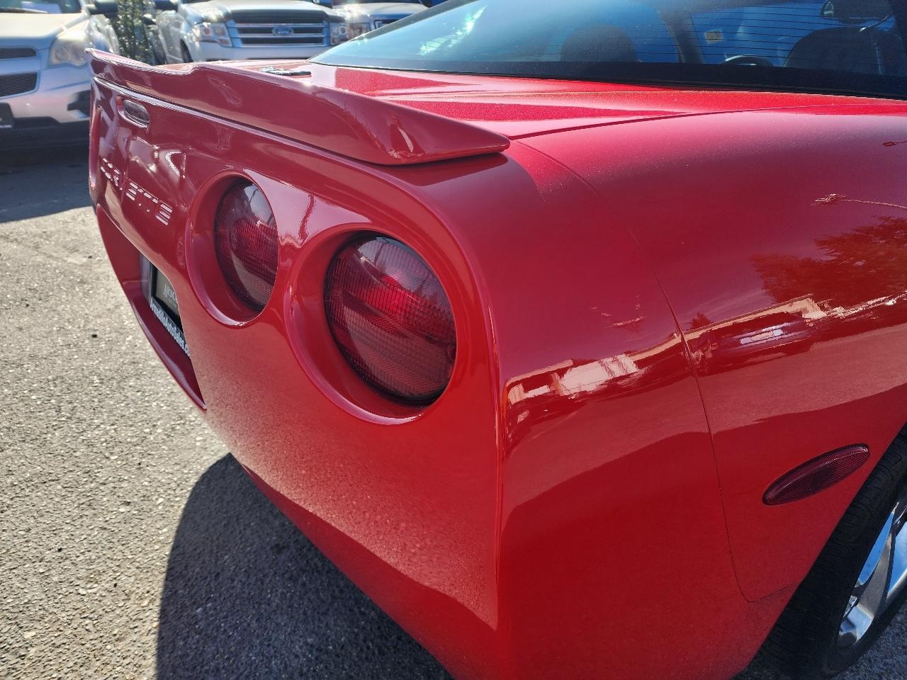 Chevrolet Corvette Coupe 2002