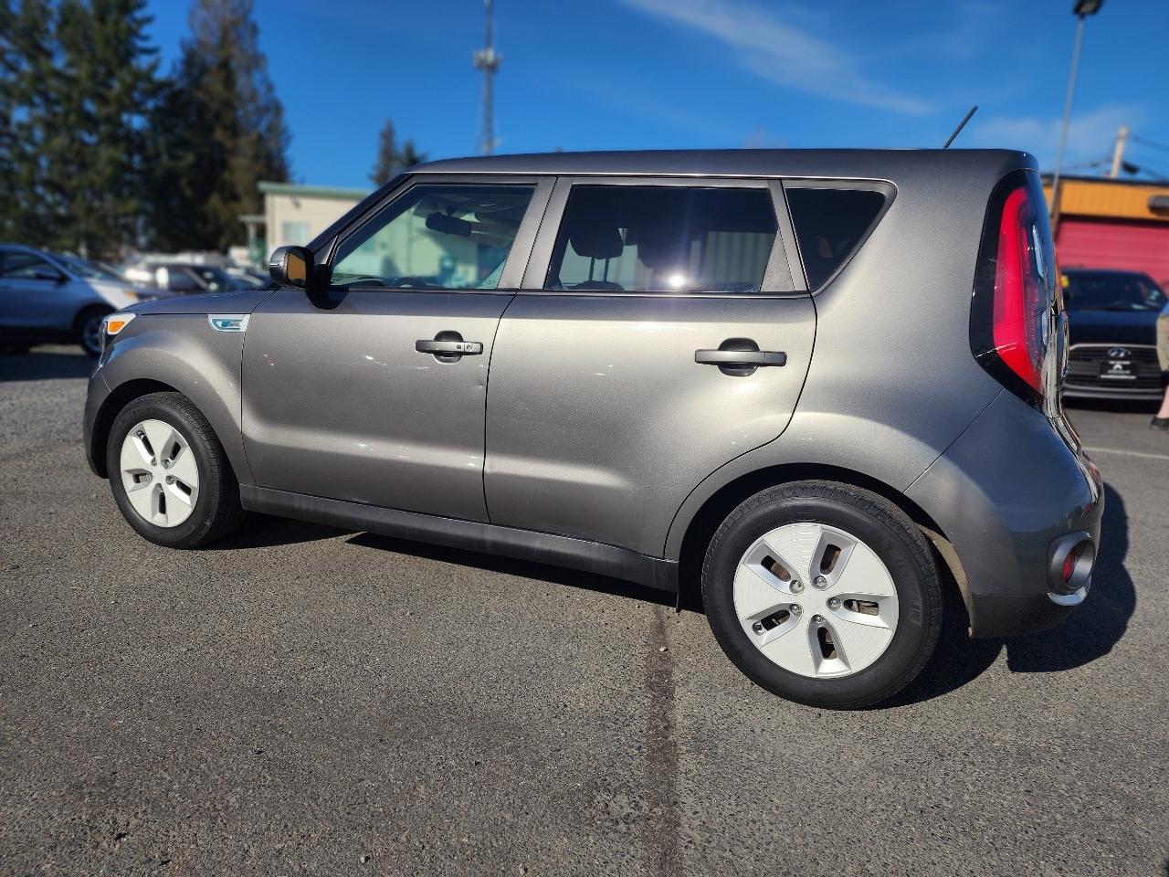 Kia Soul EV  2016