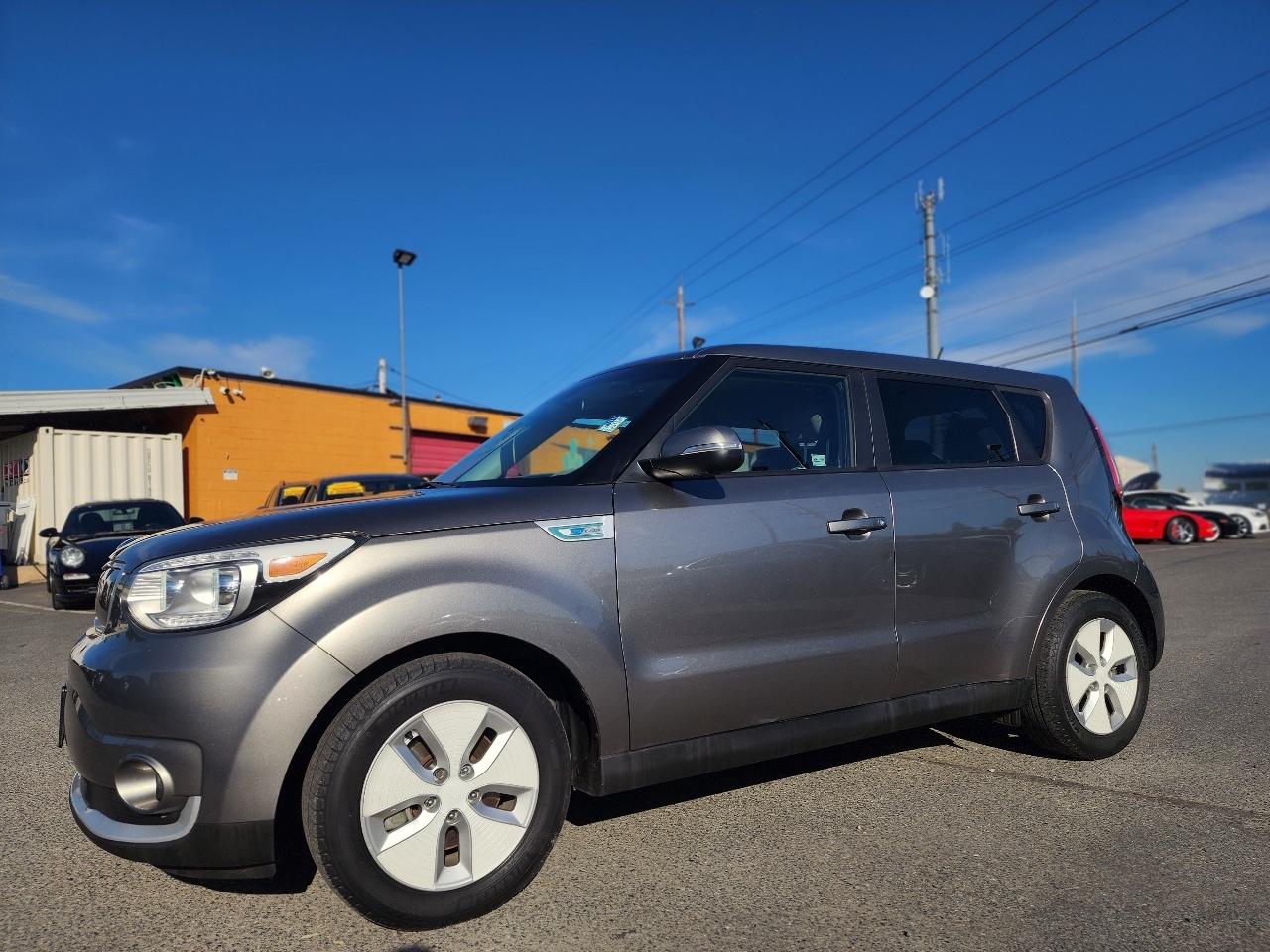 Kia Soul EV  2016