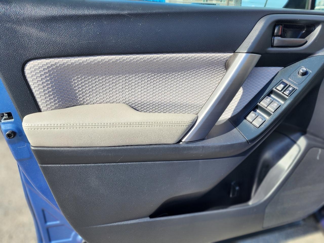 Subaru Forester 2.5i Premium CVT 2017