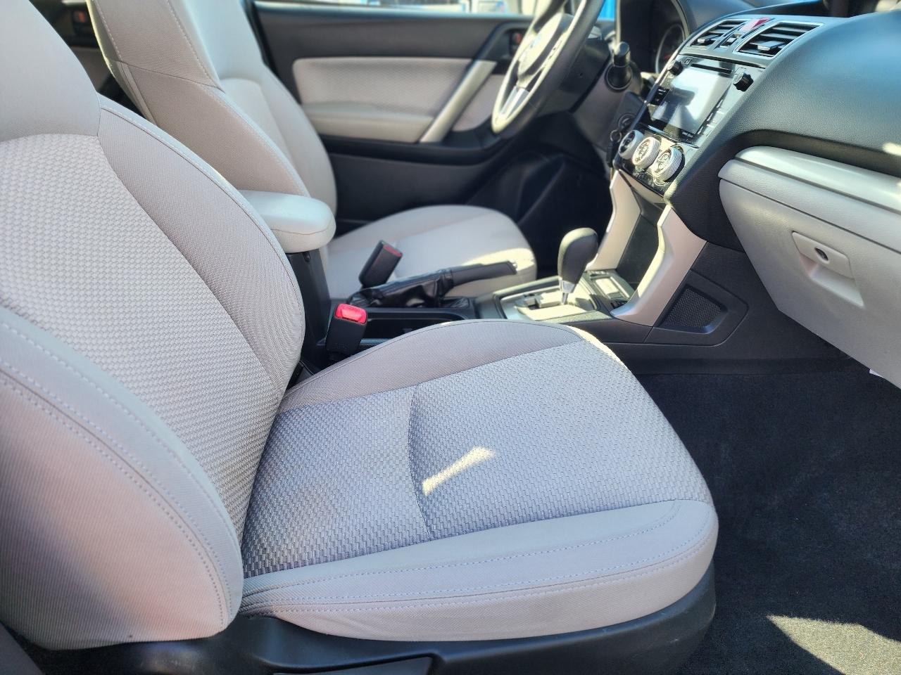 Subaru Forester 2.5i Premium CVT 2017