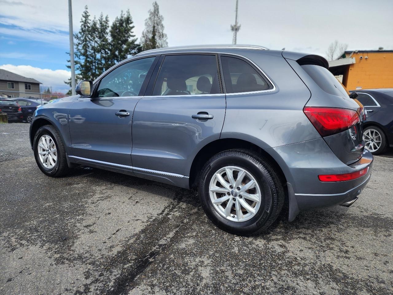 Audi Q5 2.0T Premium Plus quattro 2013