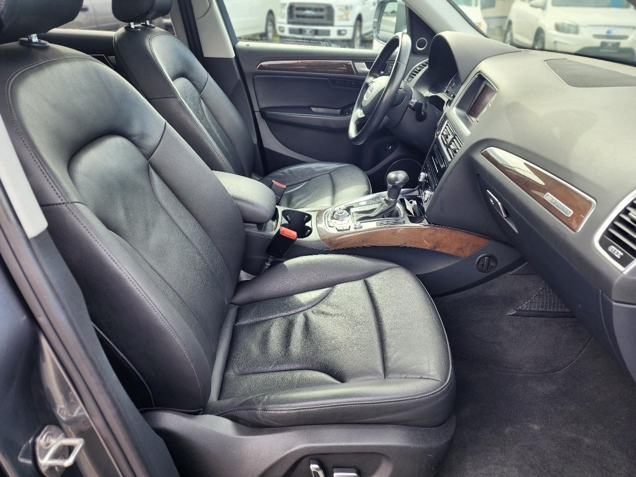 Audi Q5 2.0T Premium Plus quattro 2013