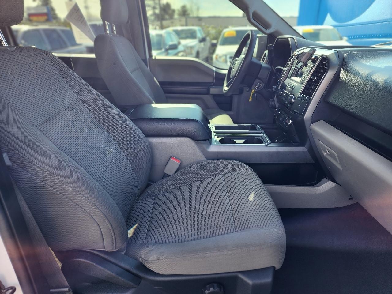 Ford F-150 Lariat 4WD SuperCrew 5.5' Box 2017