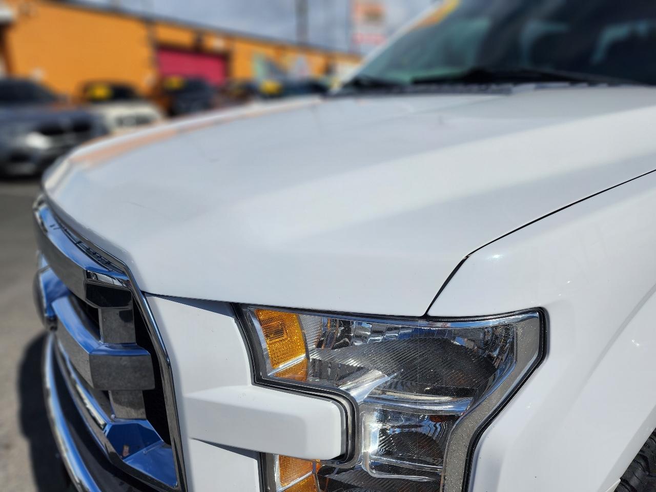 Ford F-150 Lariat 4WD SuperCrew 5.5' Box 2017