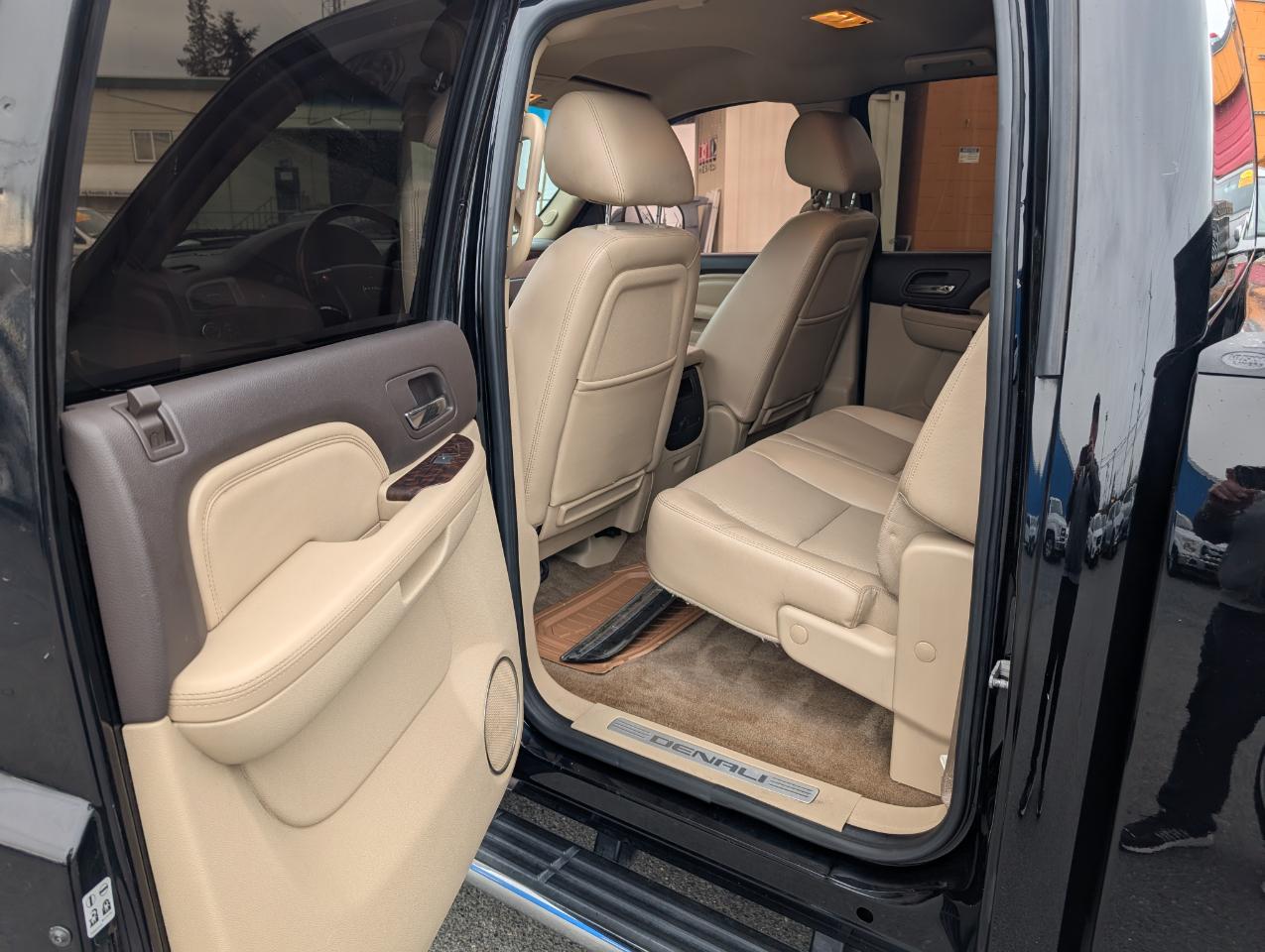 GMC Sierra 1500 Denali Crew Cab 4WD 2011