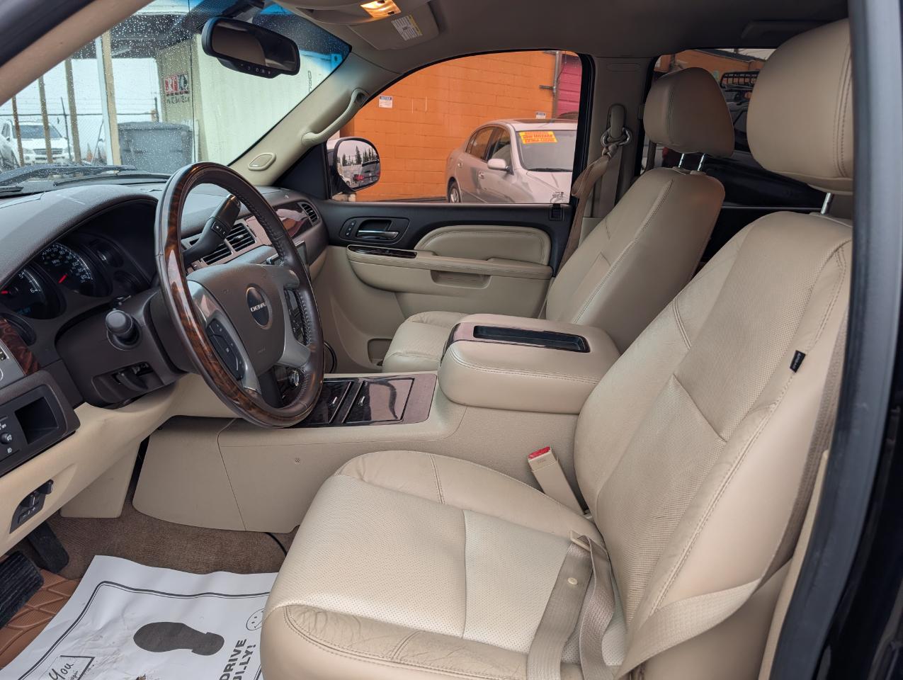 GMC Sierra 1500 Denali Crew Cab 4WD 2011