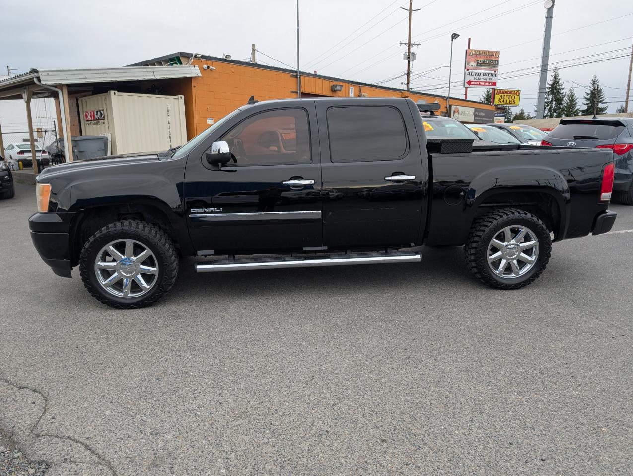 GMC Sierra 1500 Denali Crew Cab 4WD 2011