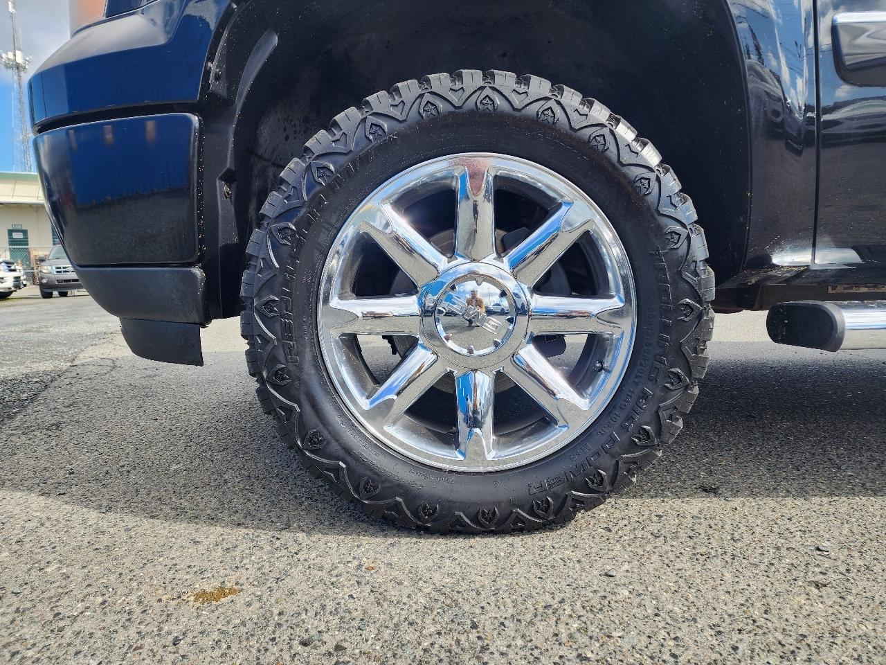 GMC Sierra 1500 Denali Crew Cab 4WD 2011