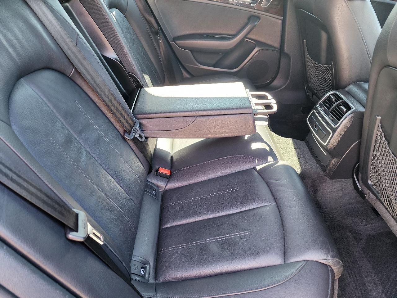 Audi A6 4dr Sdn quattro 3.0T Premium Plus 2013