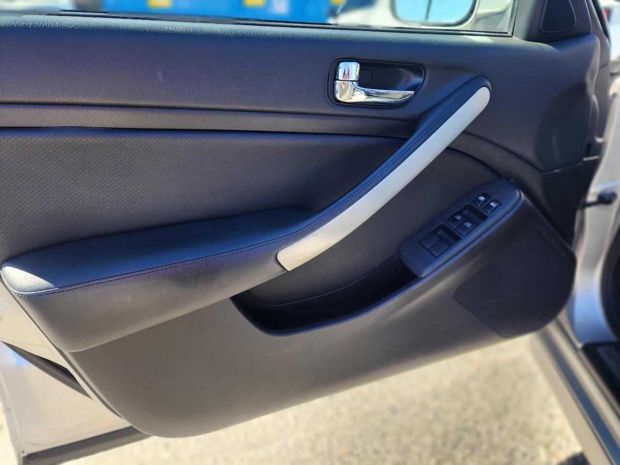 Infiniti G35 Sedan  2005