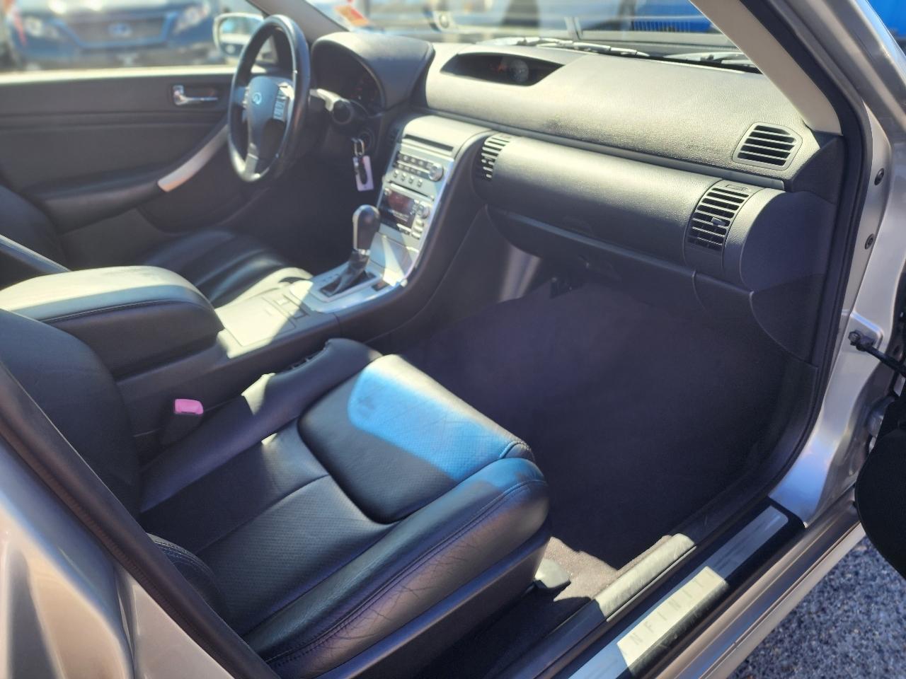 Infiniti G35 Sedan  2005