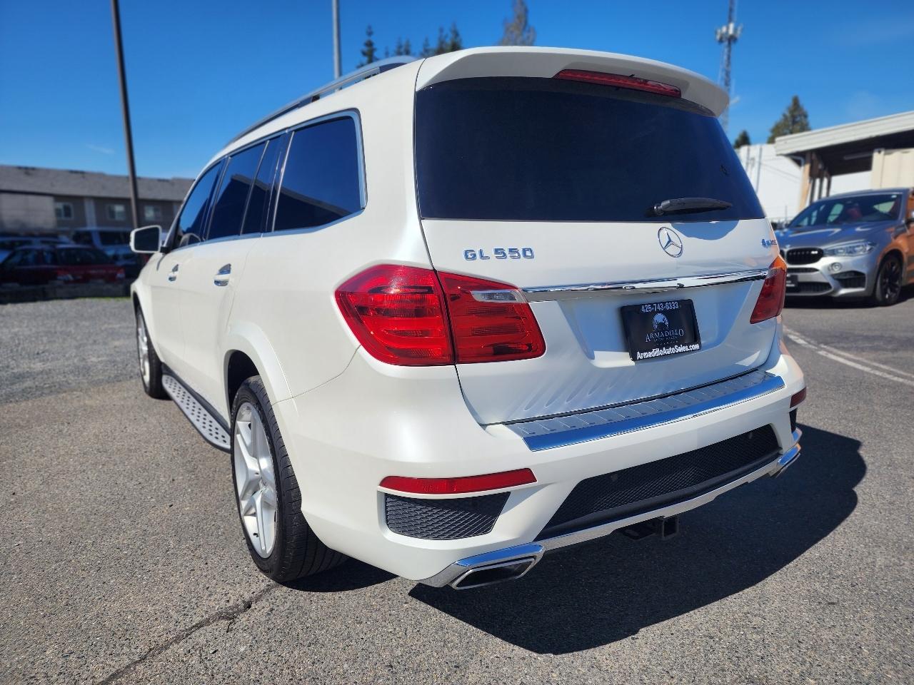 Mercedes-Benz GL 4MATIC 4dr GL 550 2016