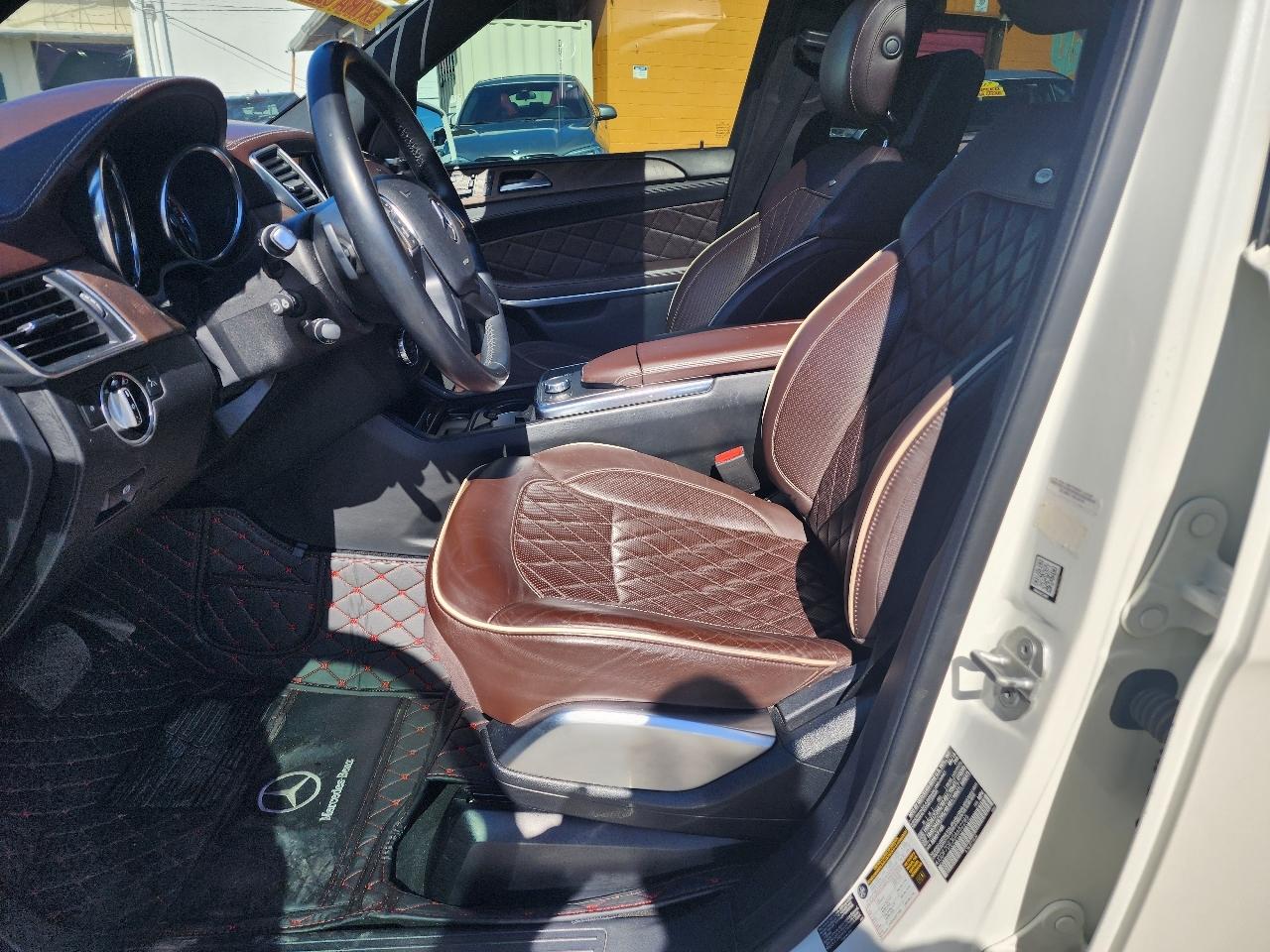 Mercedes-Benz GL 4MATIC 4dr GL 550 2016