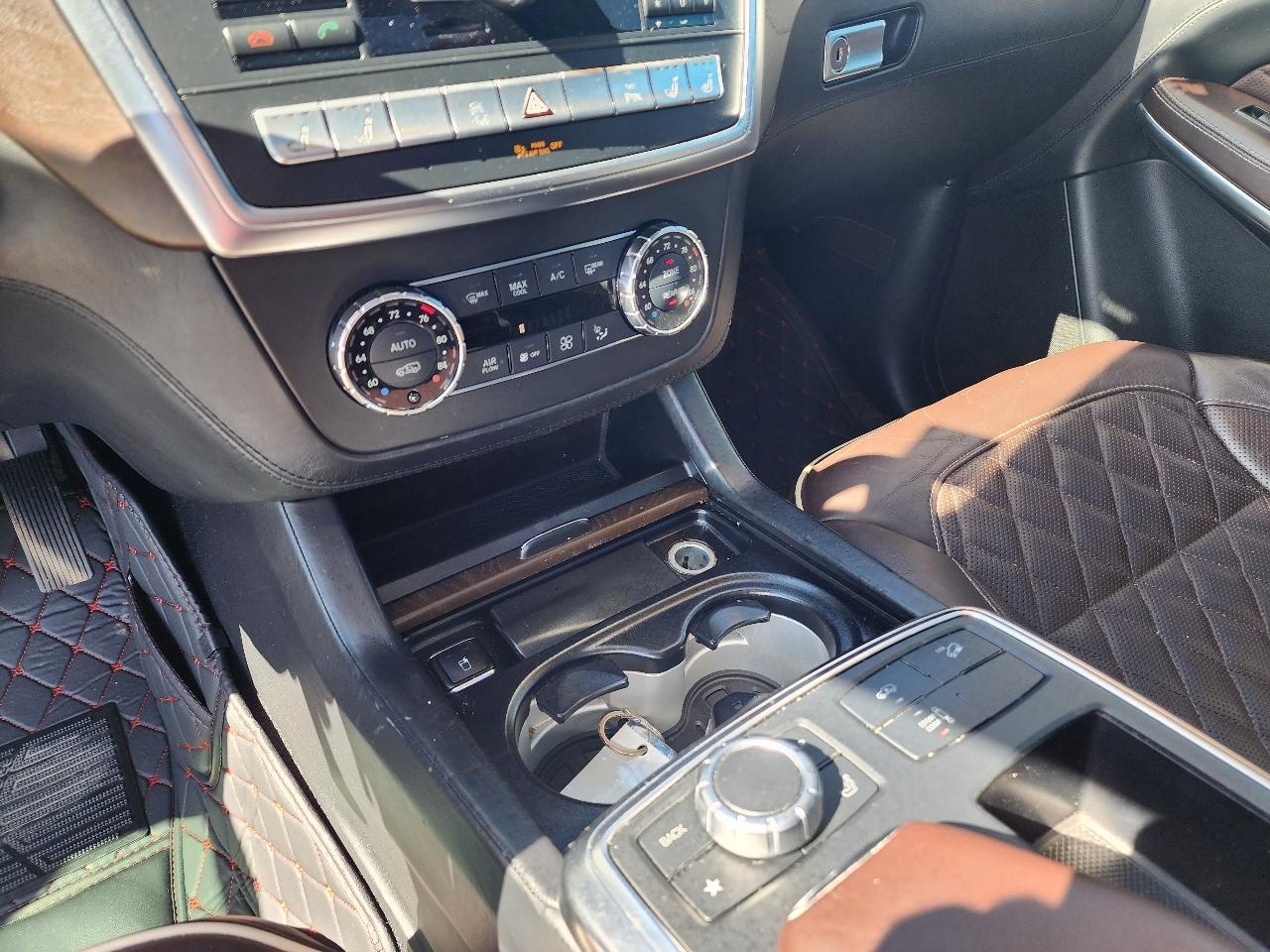 Mercedes-Benz GL 4MATIC 4dr GL 550 2016