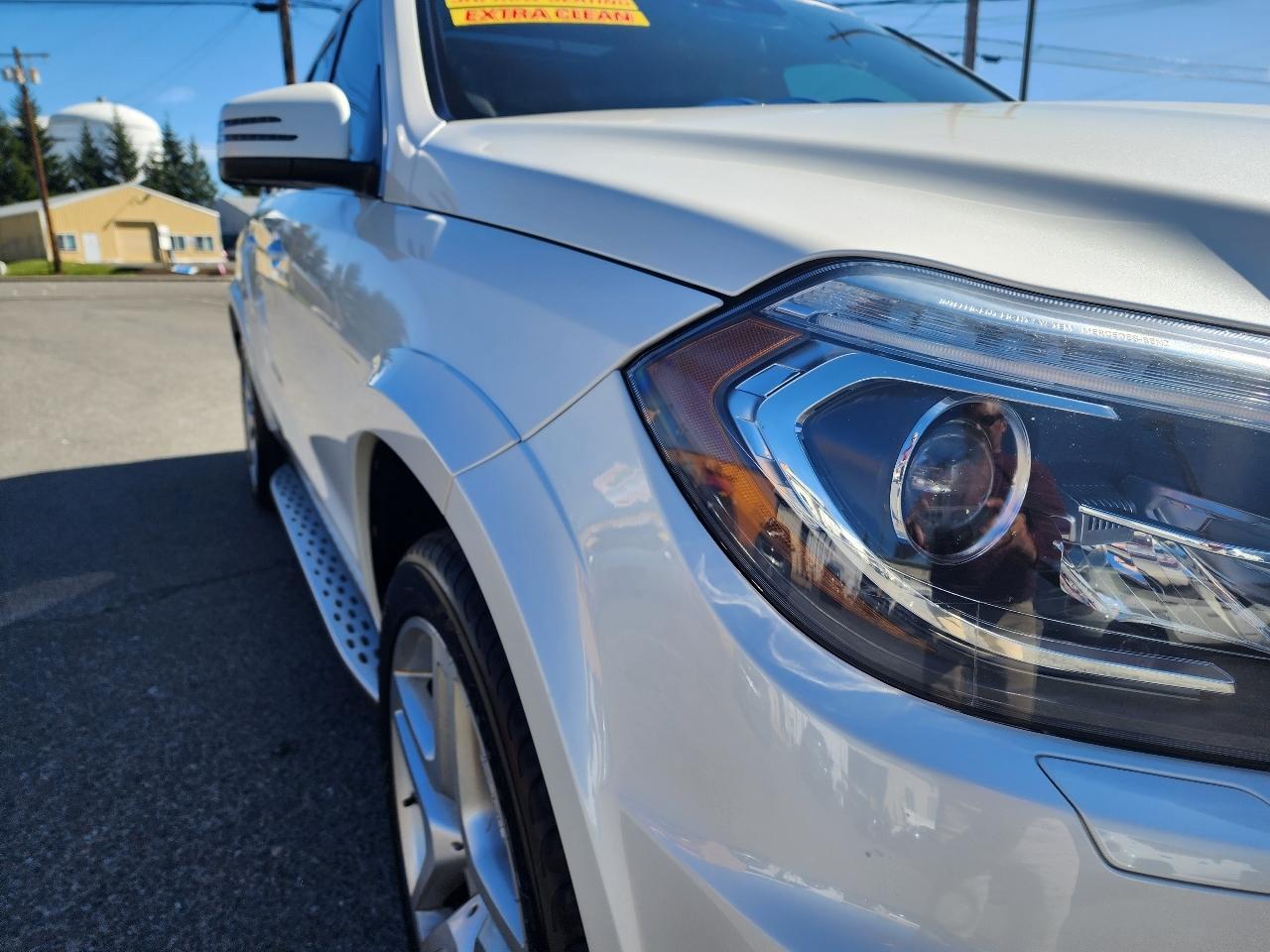 Mercedes-Benz GL 4MATIC 4dr GL 550 2016