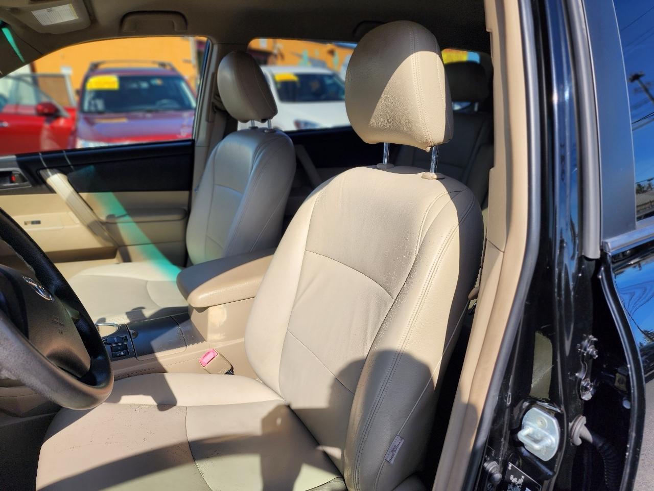 Toyota Highlander  2008