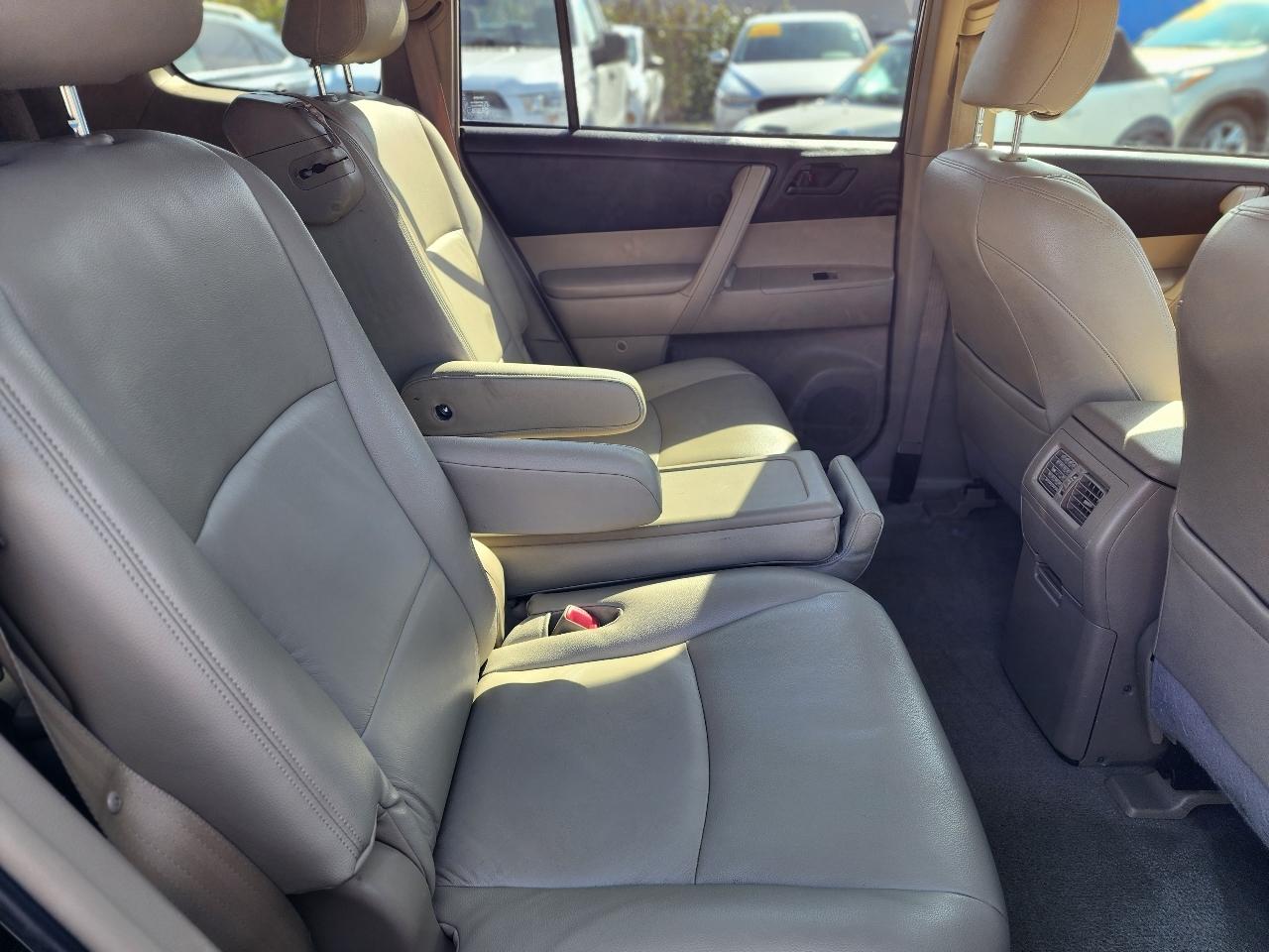 Toyota Highlander  2008