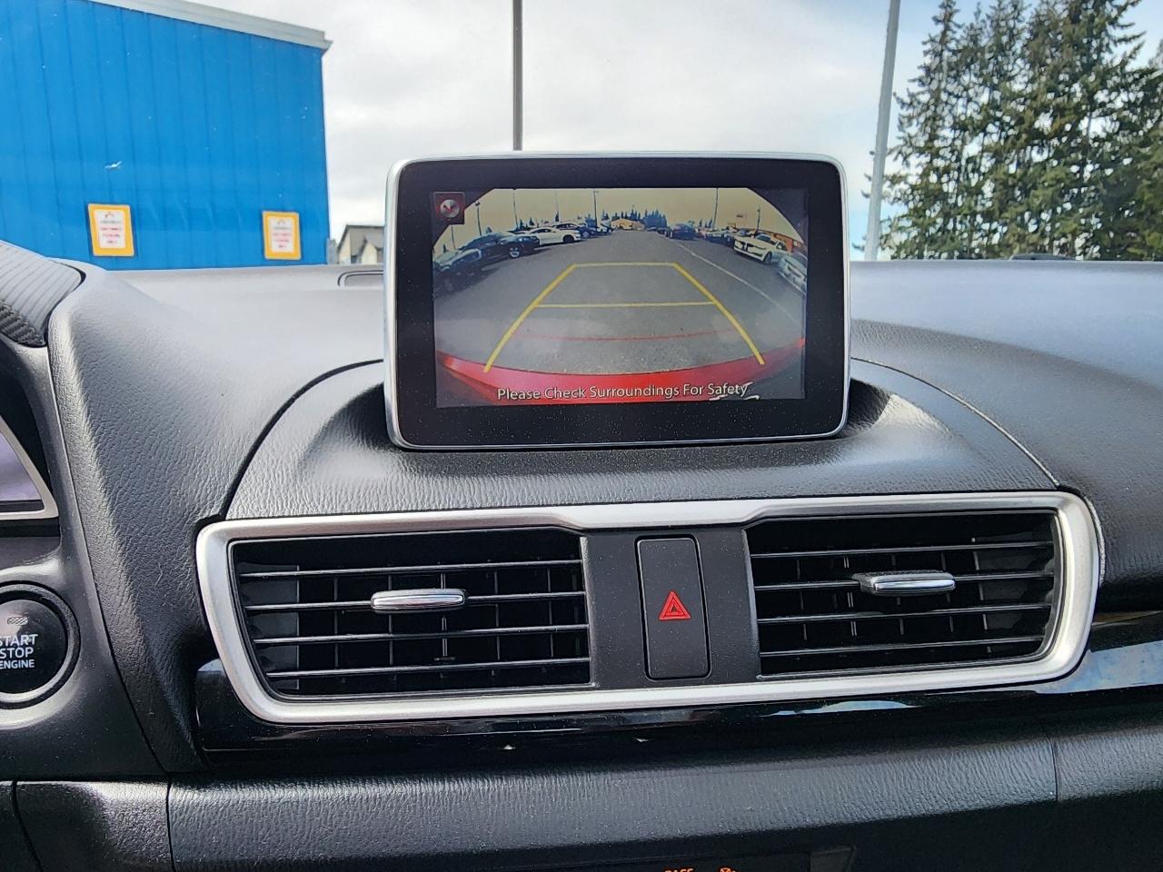 Mazda MAZDA3 i Touring 2016