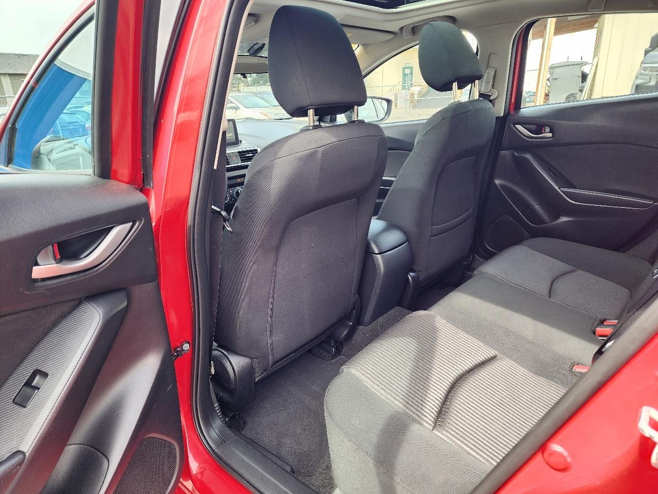 Mazda MAZDA3 i Touring 2016