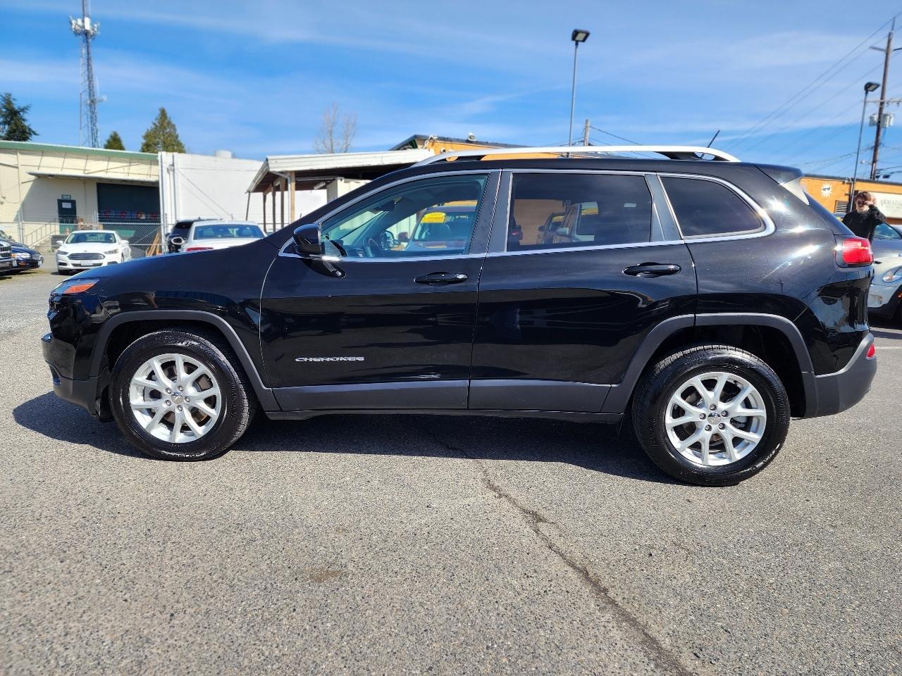Jeep Cherokee Latitude FWD 2018