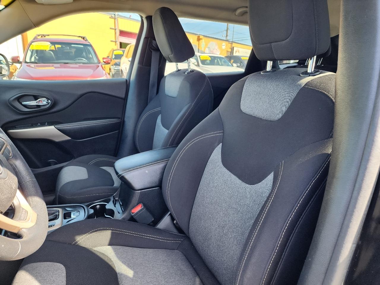 Jeep Cherokee Latitude FWD 2018