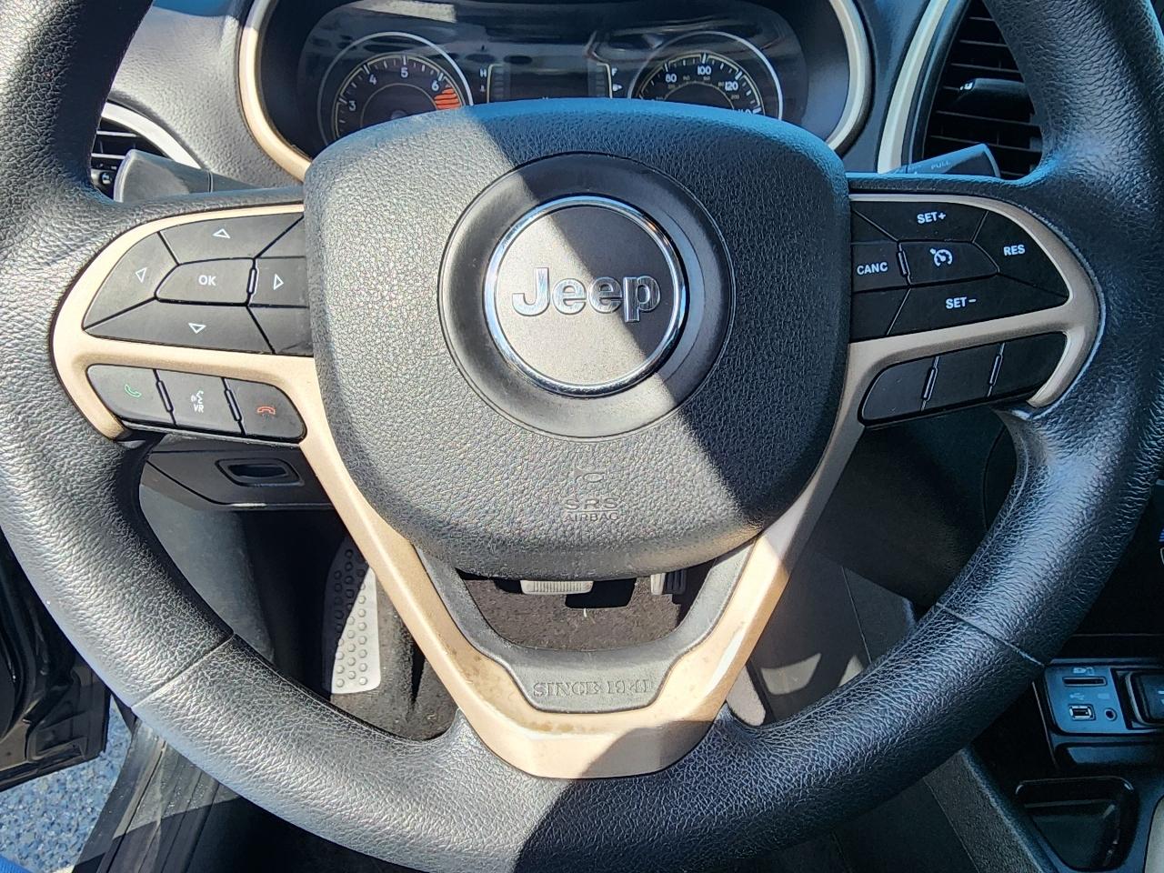 Jeep Cherokee Latitude FWD 2018