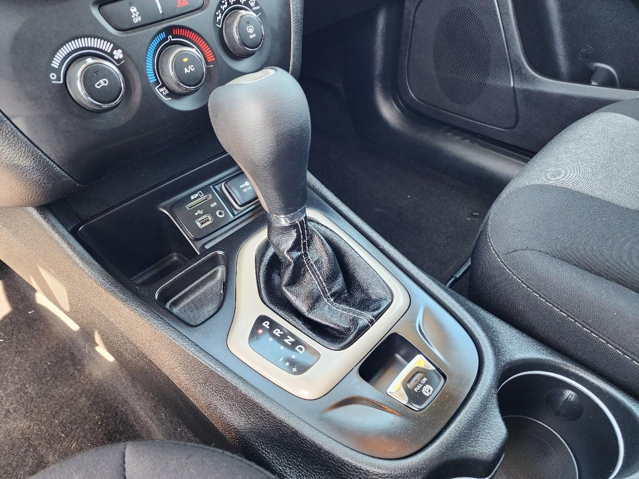 Jeep Cherokee Latitude FWD 2018