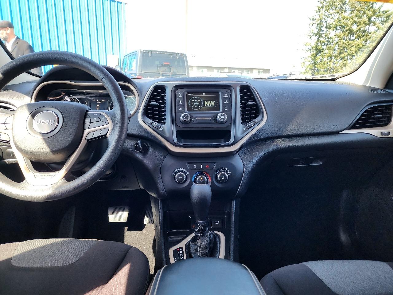 Jeep Cherokee Latitude FWD 2018