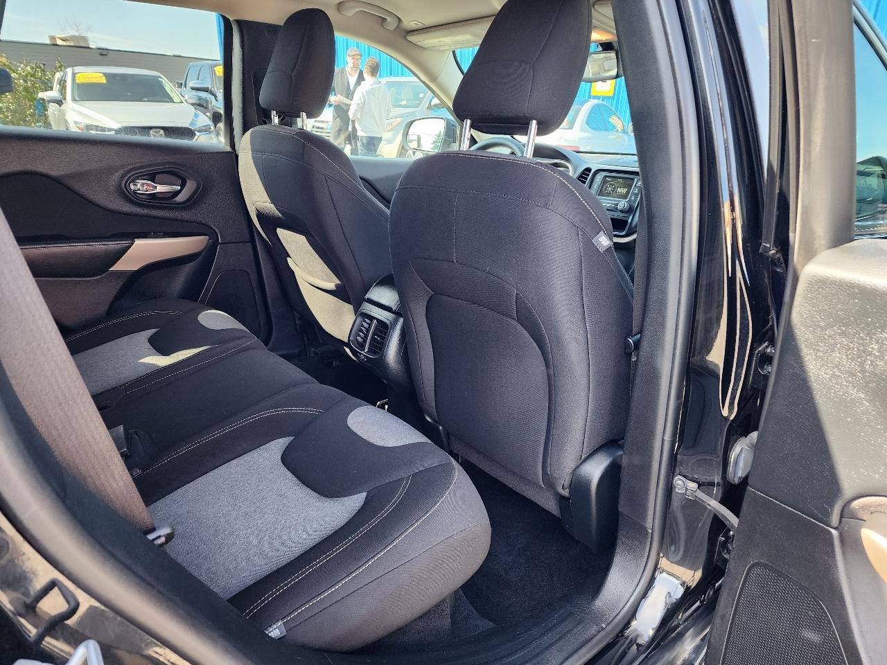 Jeep Cherokee Latitude FWD 2018