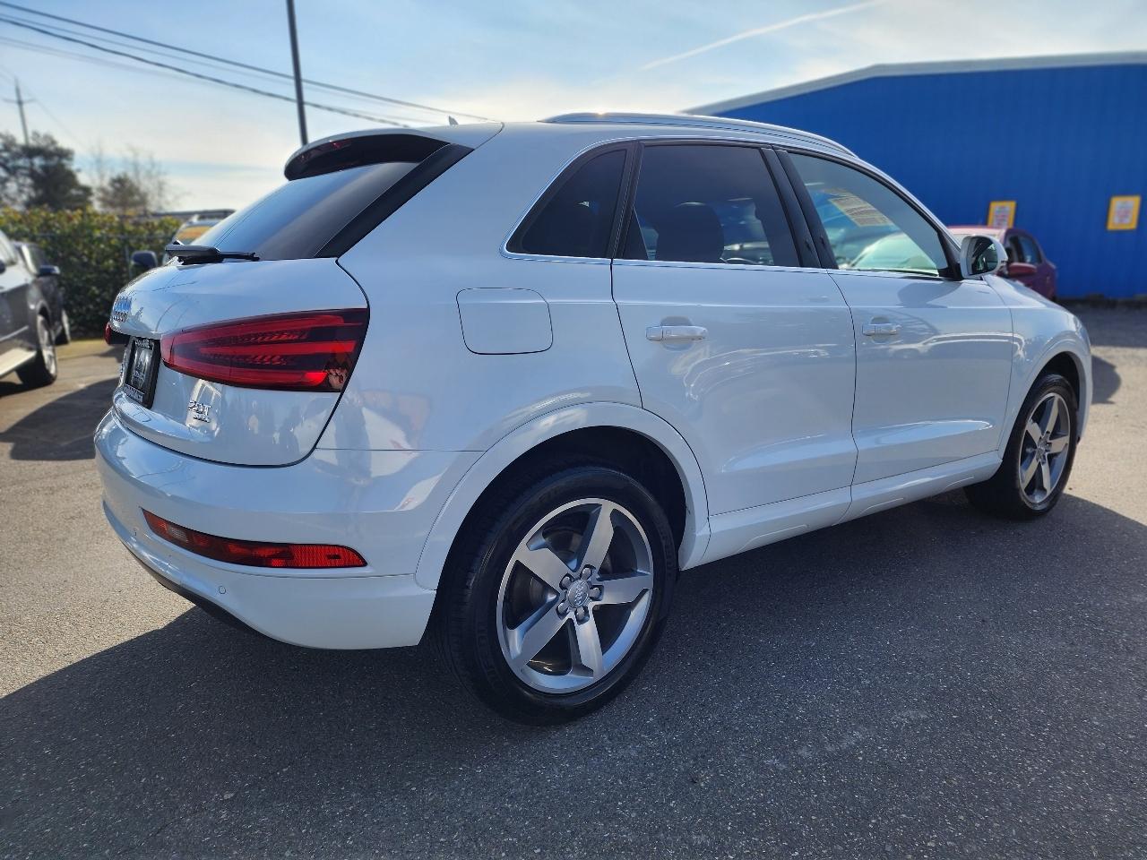 Audi Q3 quattro 4dr 2.0T Premium Plus 2015